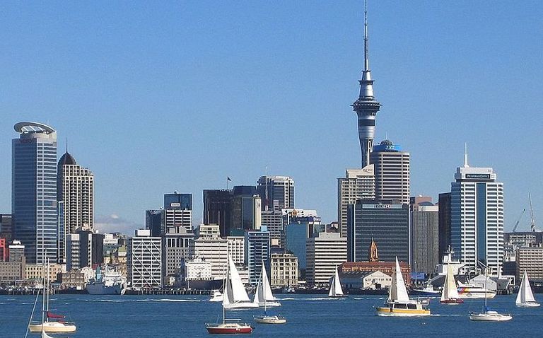 Auckland Ana